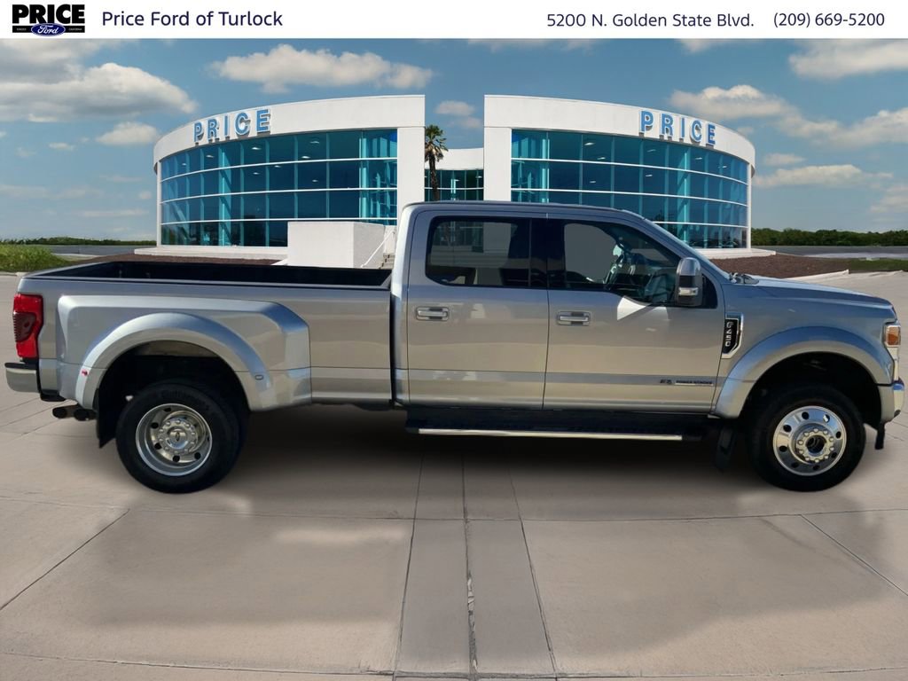 Used 2020 Ford F450 Lariat w/ Lariat Value Package AWD/4WD image 4