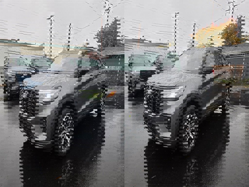 New 2026 Ford Explorer ST-Line