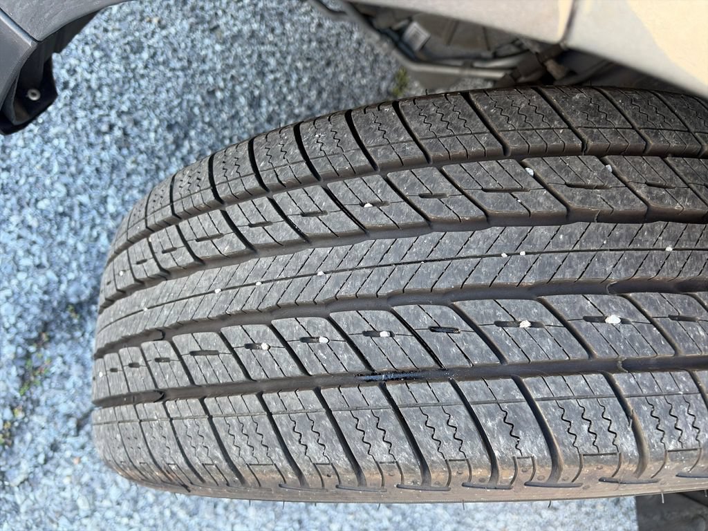 Used 2019 Ford EcoSport Titanium FWD image 29