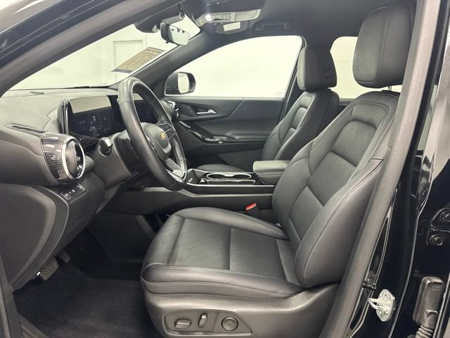 Used 2025 Chevrolet Equinox LT w/ Convenience Package II FWD image 24
