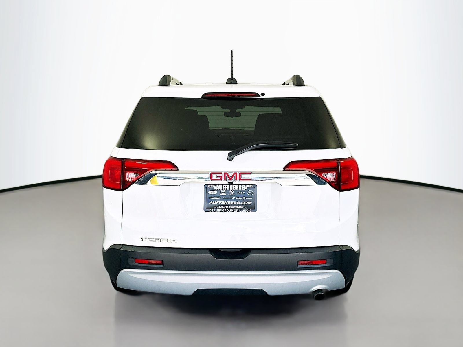 Used 2019 GMC Acadia SLE FWD image 6