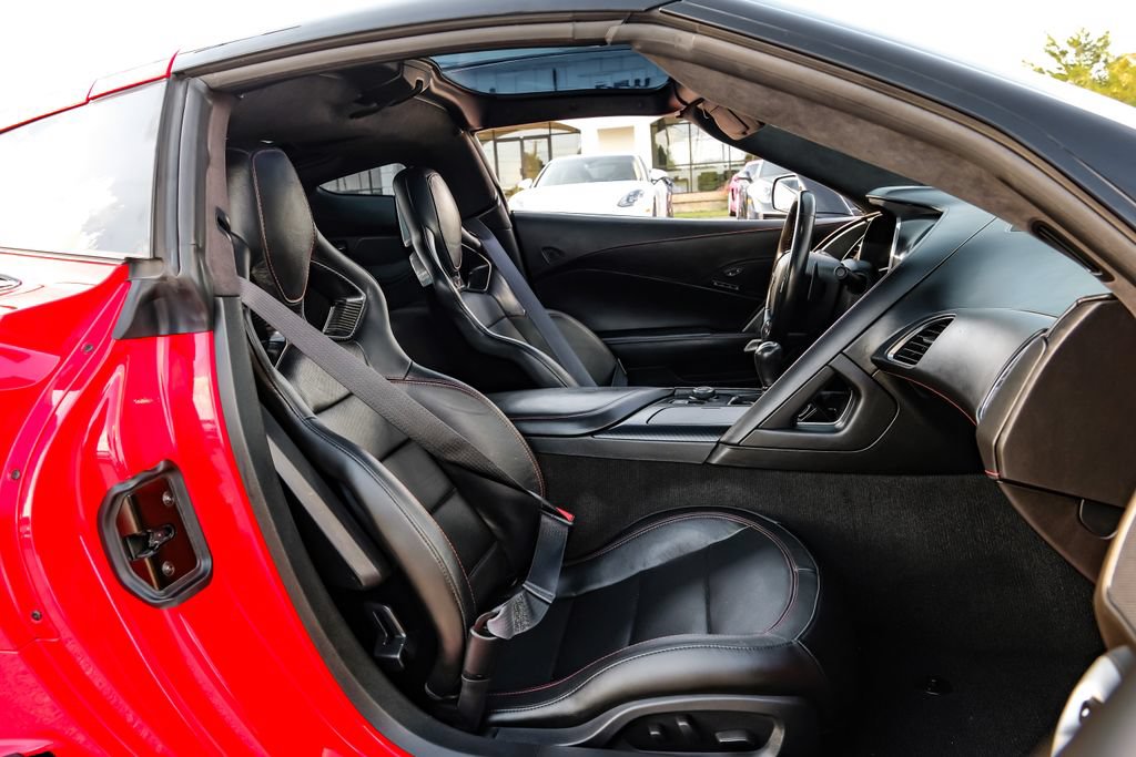 Used 2016 Chevrolet Corvette Z06 w/ 3LZ Preferred Equipment Group RWD image 36