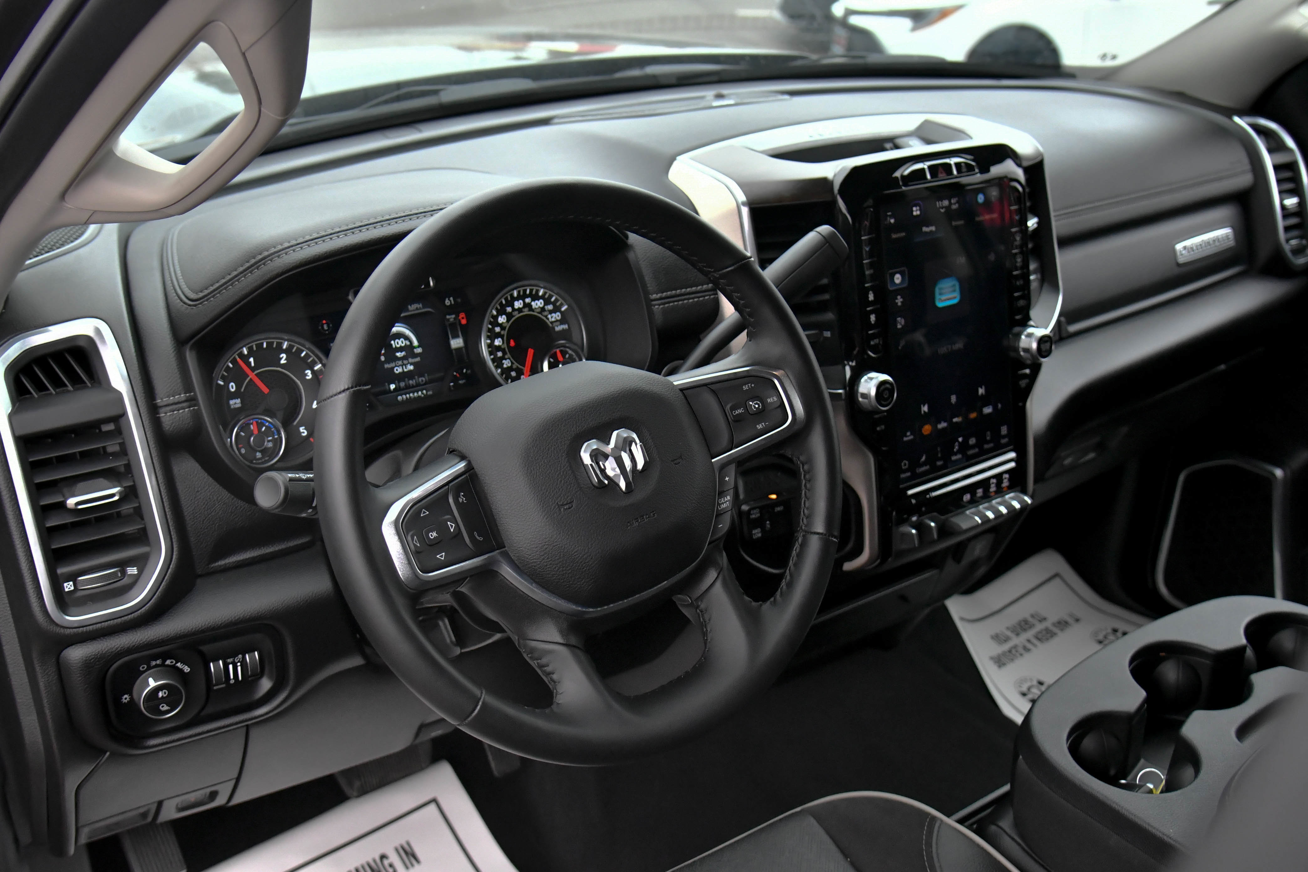 Used 2024 RAM 2500 Laramie image 17