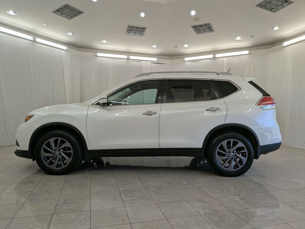 Used 2016 Nissan Rogue SL w/ SL Premium Package AWD/4WD image 5