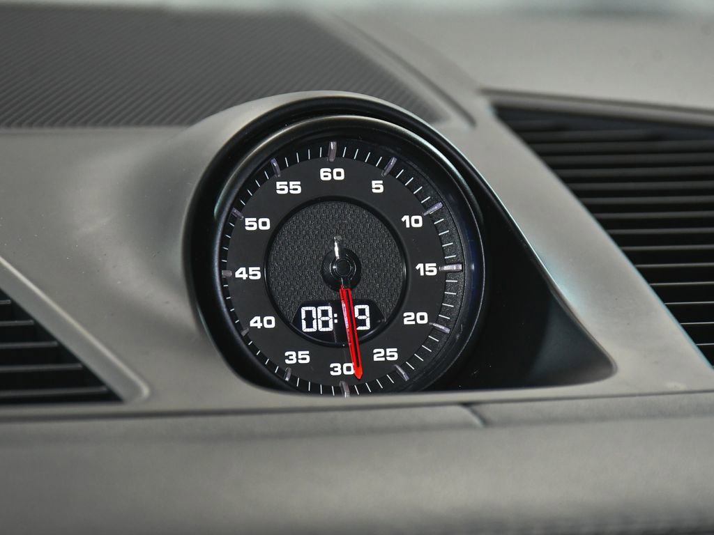 Used 2021 Porsche Cayenne GTS w/ Premium Package Plus image 31