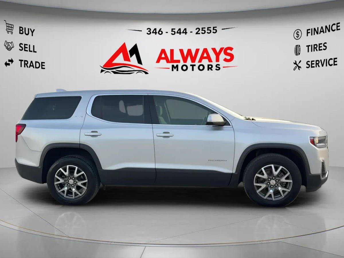 Used 2020 GMC Acadia SLE w/ LPO, Floor Liner Package FWD image 4