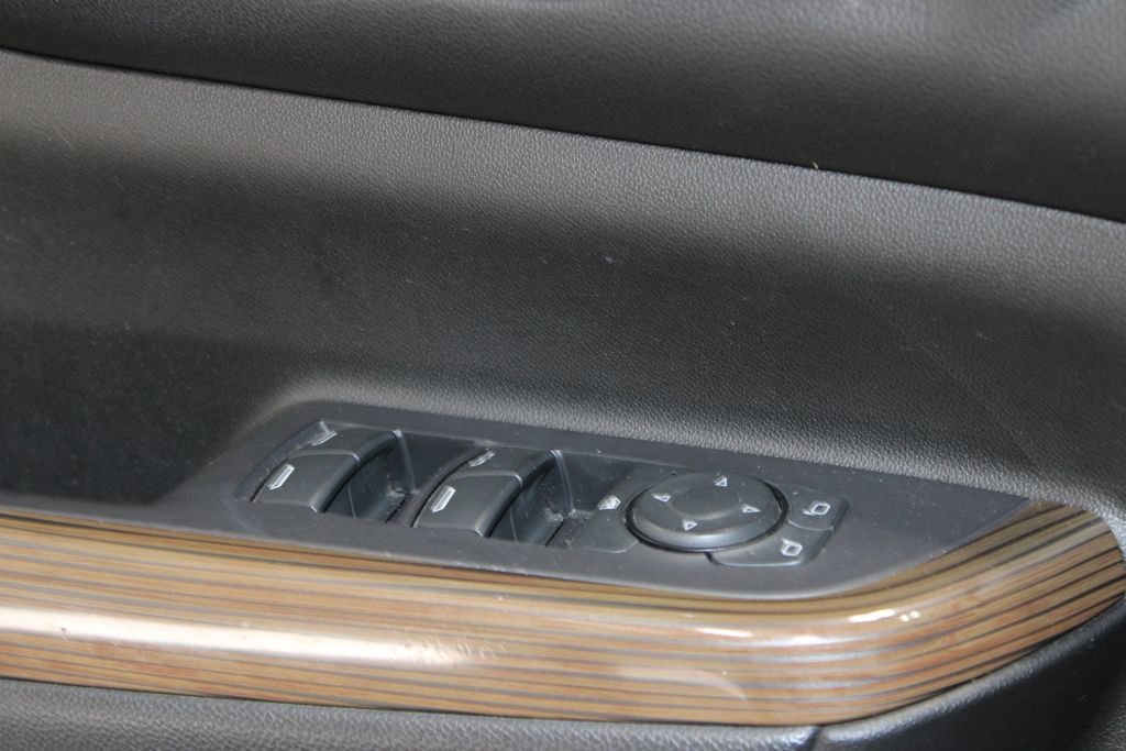 Used 2019 GMC Acadia SLE FWD image 22