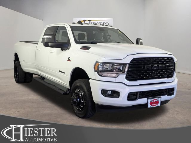 Used 2024 RAM 3500 Big Horn w/ Night Edition AWD/4WD image 1
