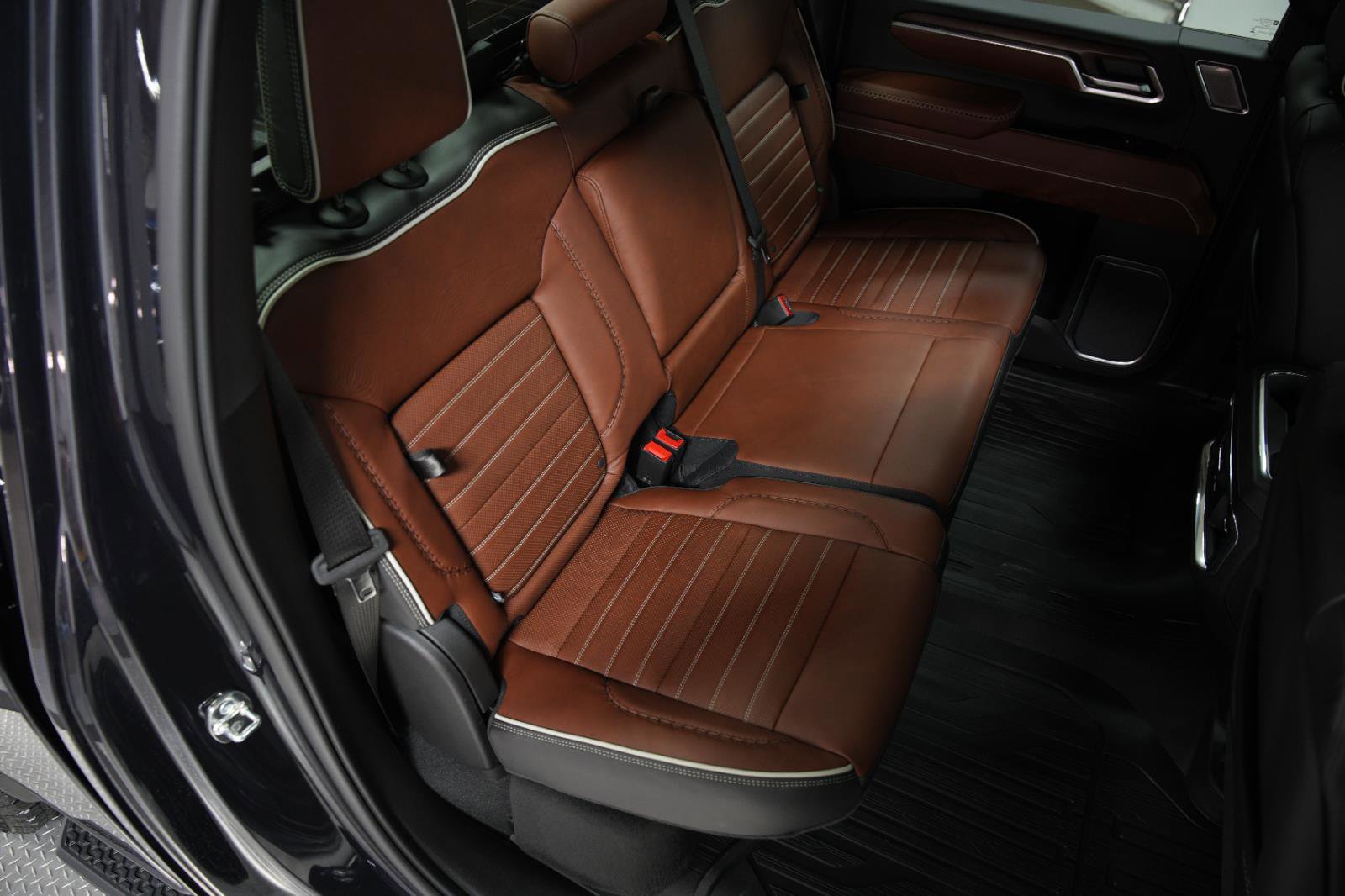 New 2026 GMC Sierra 2500 Denali Ultimate image 15