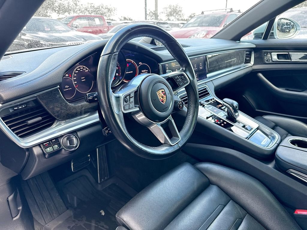 Used 2018 Porsche Panamera 4S image 10