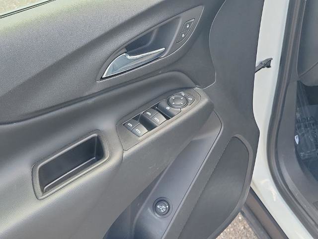 Used 2023 Chevrolet Equinox LT FWD image 21