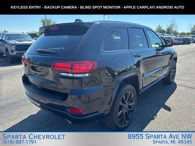 Used 2019 Jeep Grand Cherokee Altitude AWD/4WD image 3