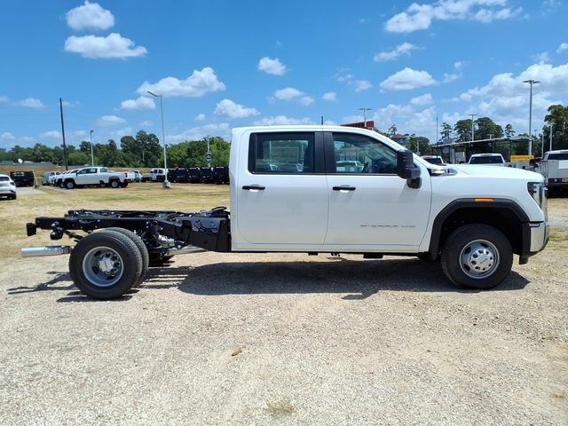 New 2026 GMC Sierra 3500 Pro AWD/4WD image 4