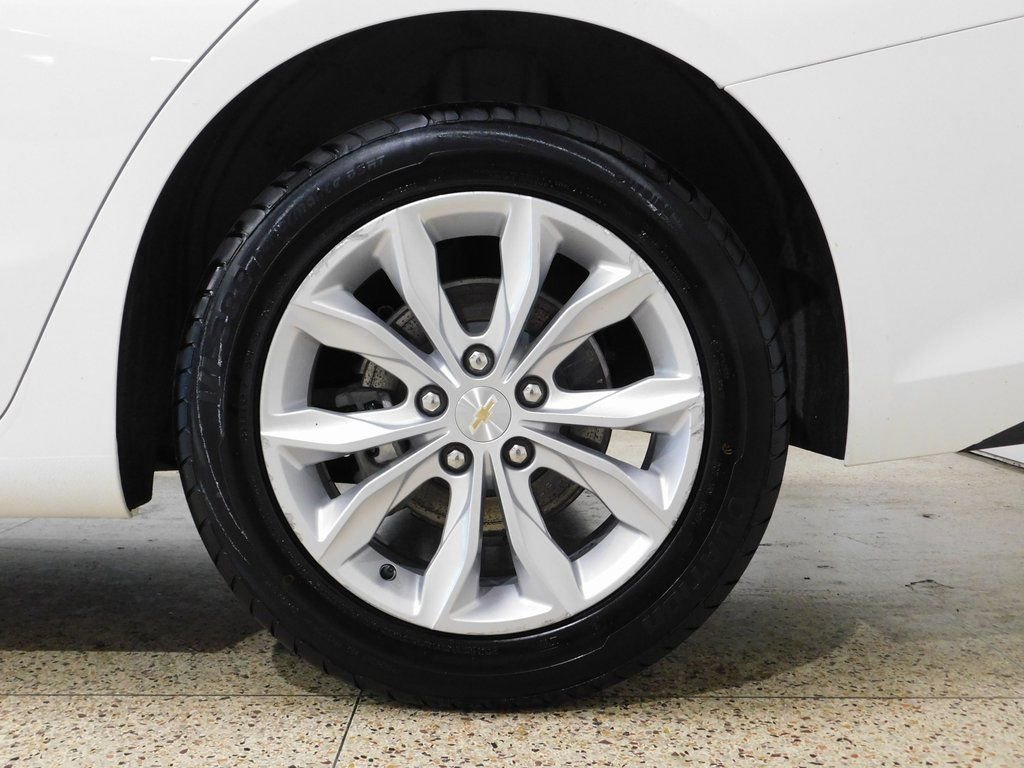 Used 2022 Chevrolet Malibu LT image 97