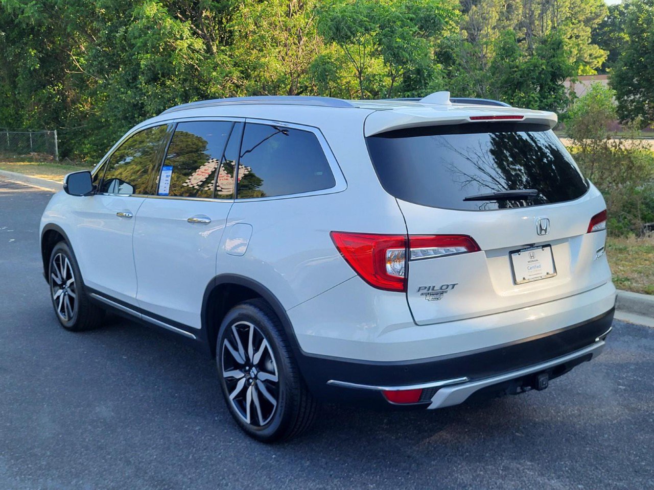 Used 2022 Honda Pilot Touring image 7