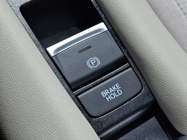 Certified 2023 Honda HR-V LX image 26