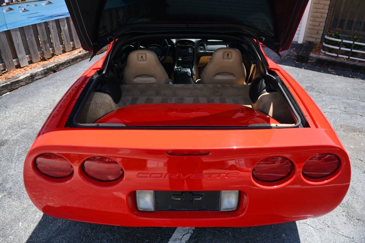 Used 2004 Chevrolet Corvette Coupe w/ Roof Package RWD image 40