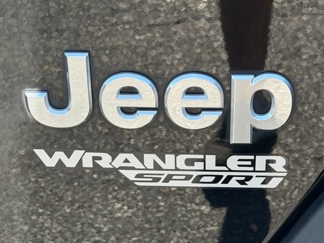 Used 2021 Jeep Wrangler Sport AWD/4WD image 20