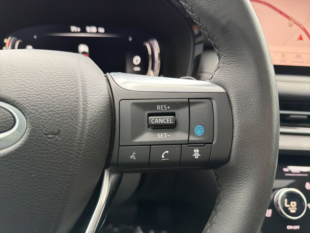 Used 2023 INFINITI QX60 Luxe w/ Cargo Package AWD/4WD image 27