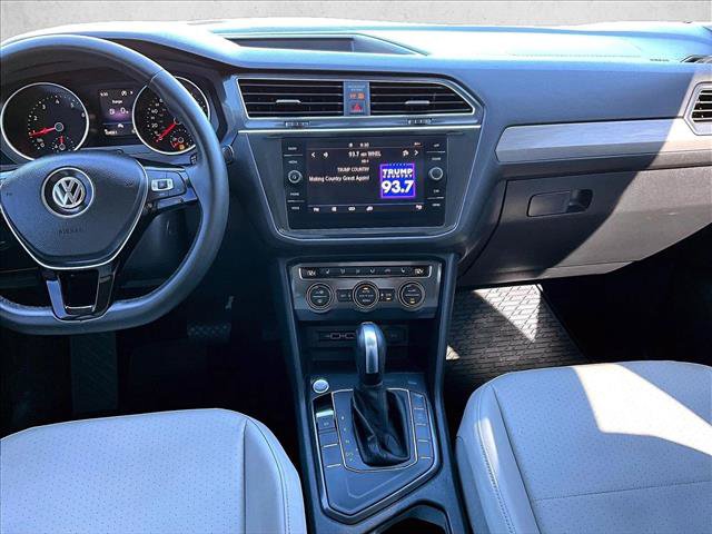 Used 2020 Volkswagen Tiguan SE FWD image 8