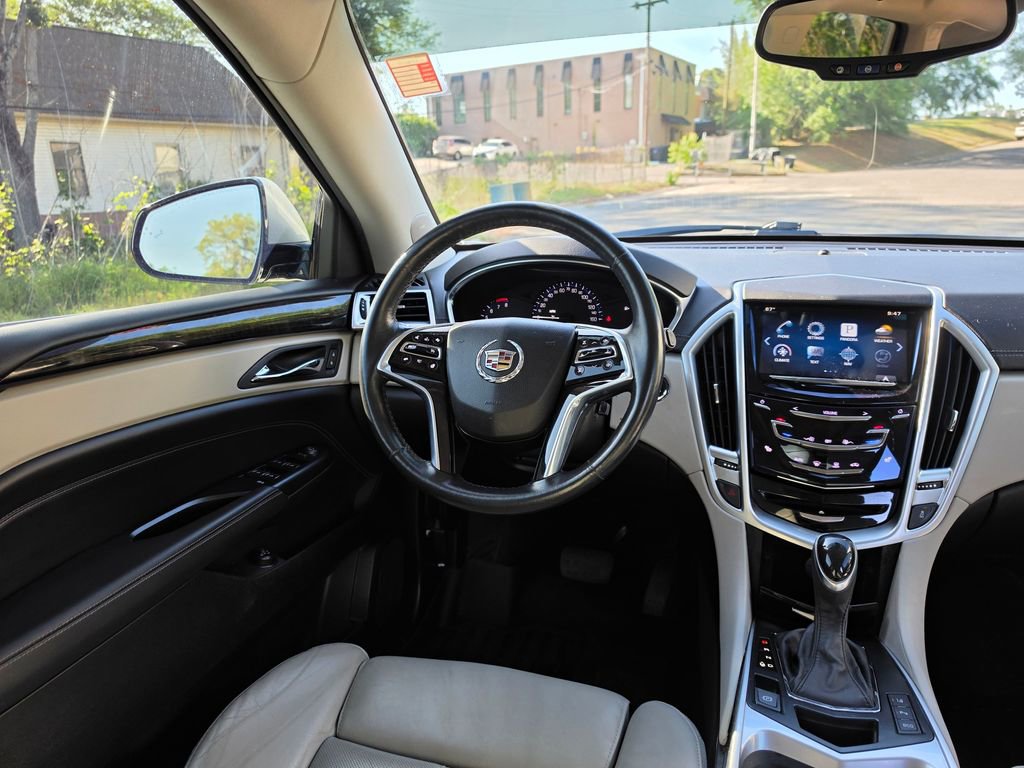 Used 2016 Cadillac SRX Performance w/ Driver Assist Package image 11