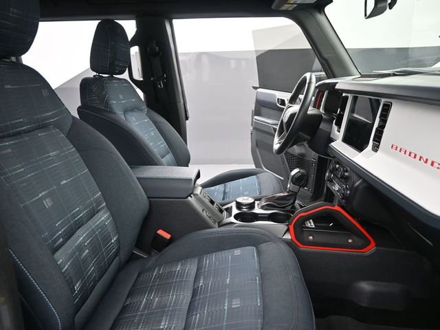 Used 2025 Ford Bronco Heritage Edition image 23