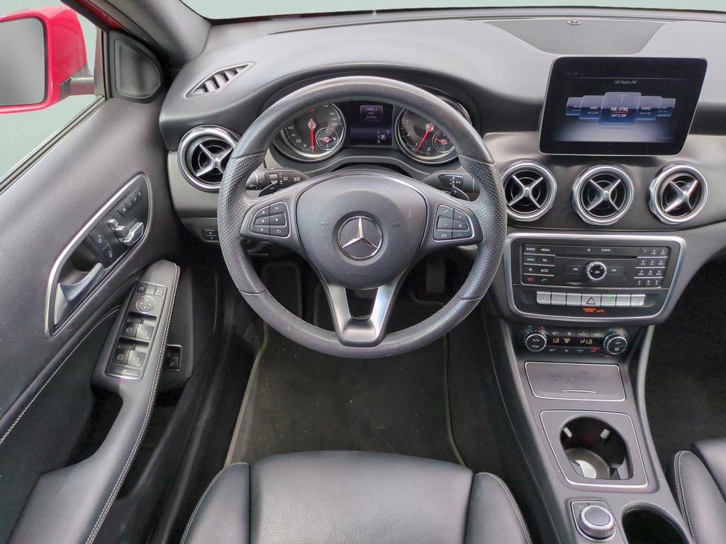 Used 2019 Mercedes-Benz GLA 250 image 13