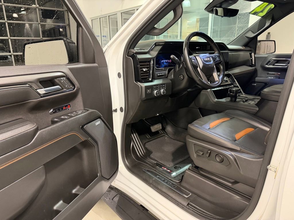 Used 2024 GMC Sierra 1500 AT4 w/ Technology Package image 13