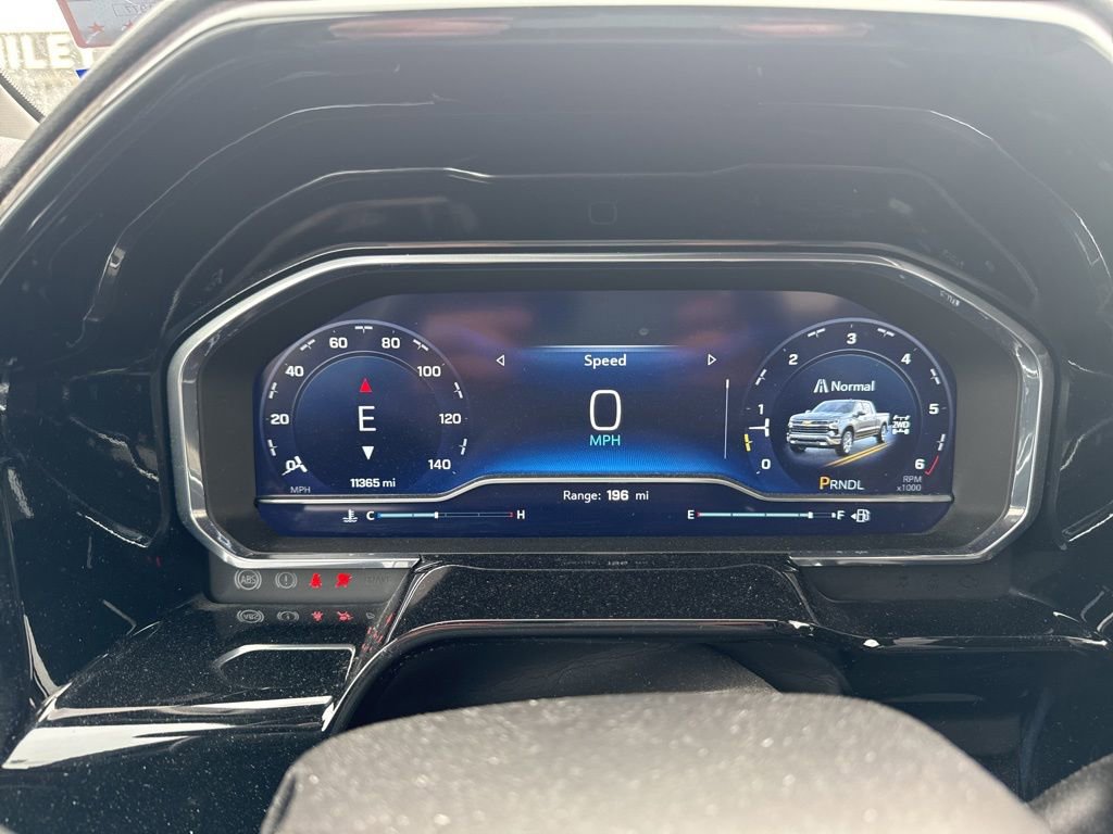 Used 2023 Chevrolet Silverado 1500 RST w/ Redline Edition image 9