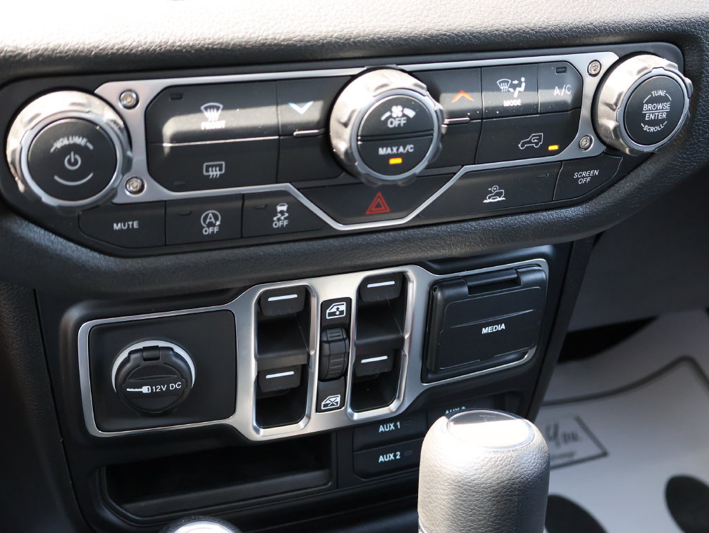 New 2026 Jeep Gladiator Sport AWD/4WD image 34