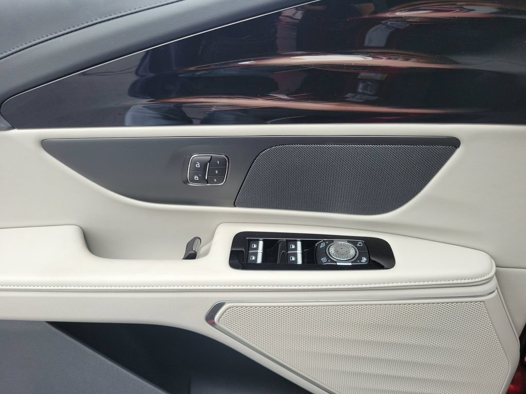 New 2026 Lincoln Nautilus Premier AWD/4WD image 20