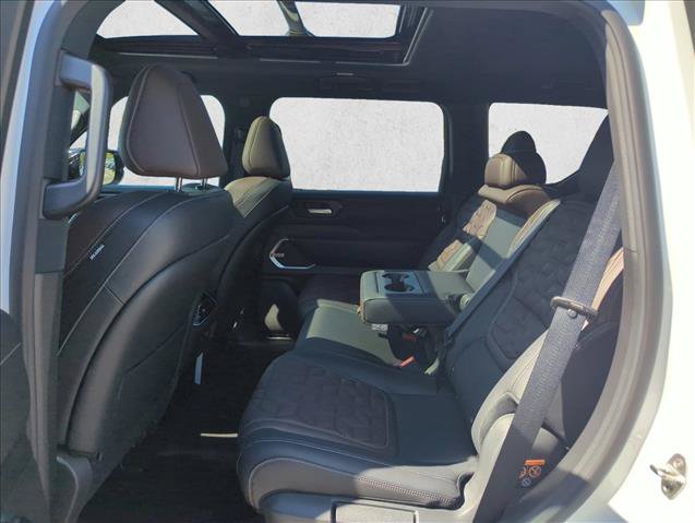 New 2026 Nissan Armada Platinum RWD image 18