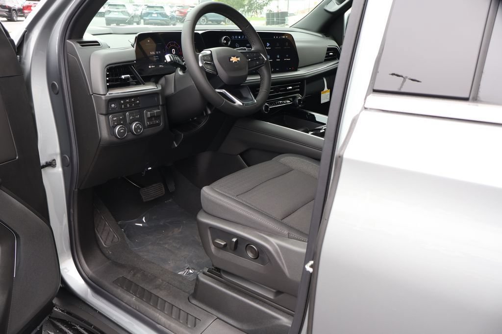 New 2026 Chevrolet Tahoe LS w/ Max Trailering Package AWD/4WD image 14