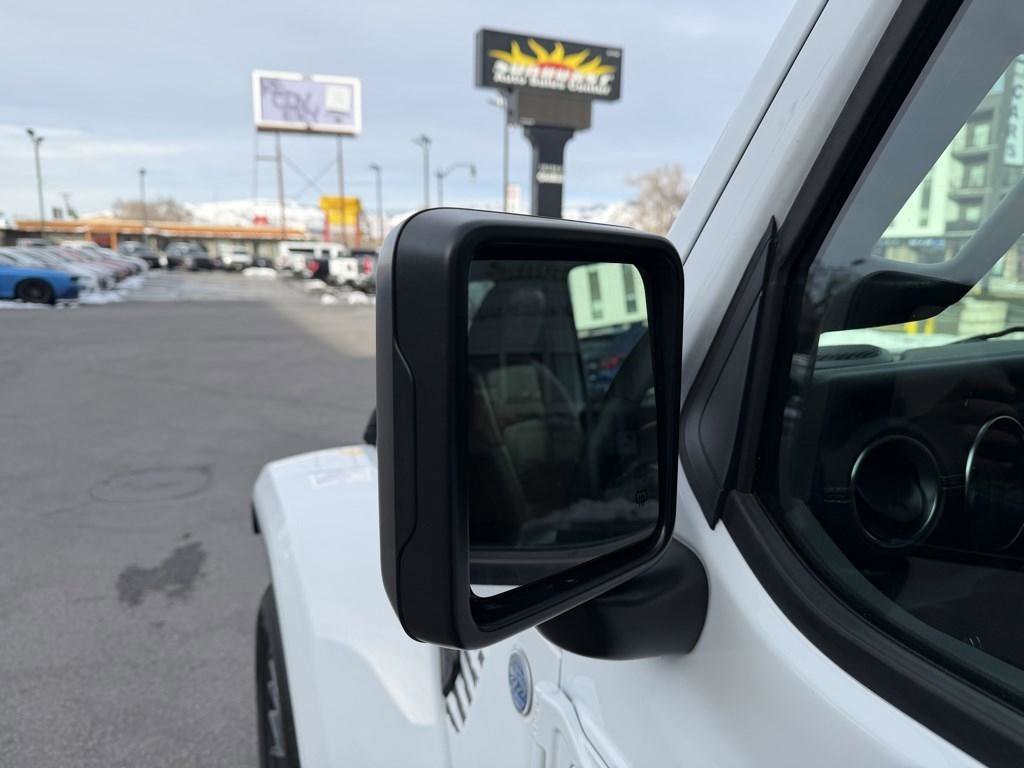 Used 2023 Jeep Wrangler Sahara w/ Cold Weather Group image 16