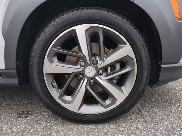 Used 2020 Hyundai Kona Ultimate w/ Cargo Package image 11