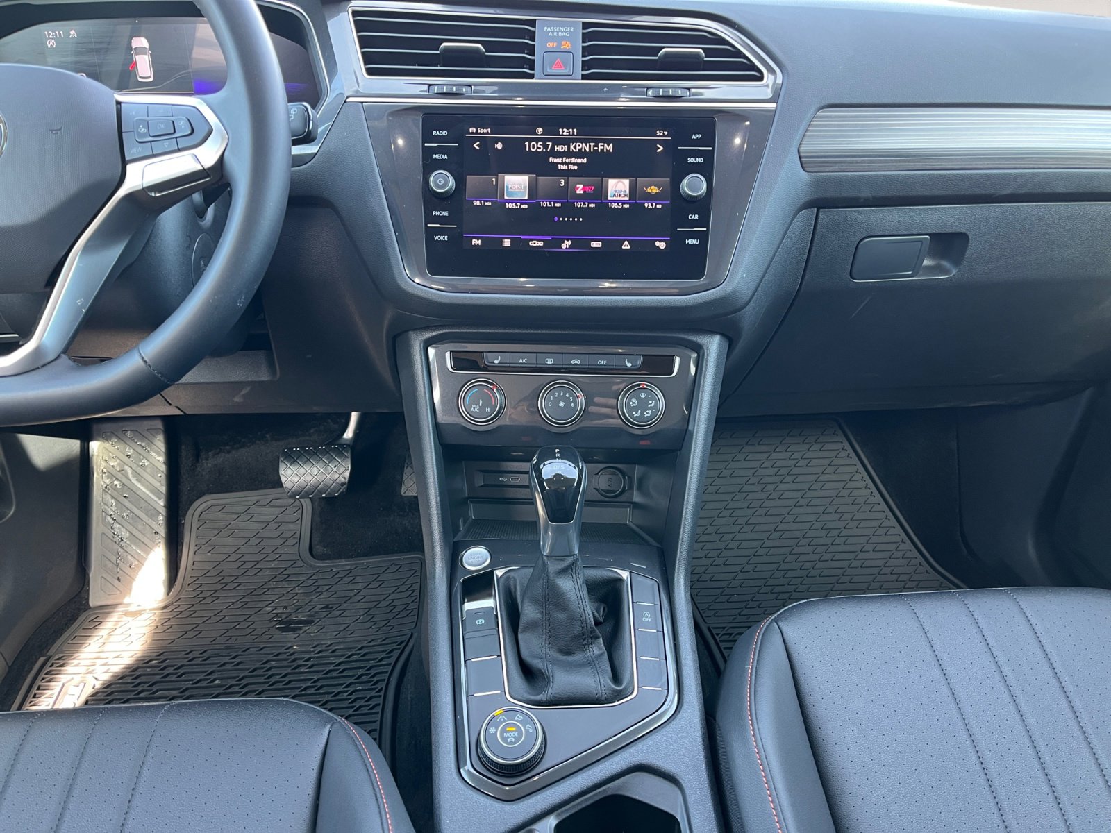 Certified 2024 Volkswagen Tiguan Wolfsburg Edition image 12