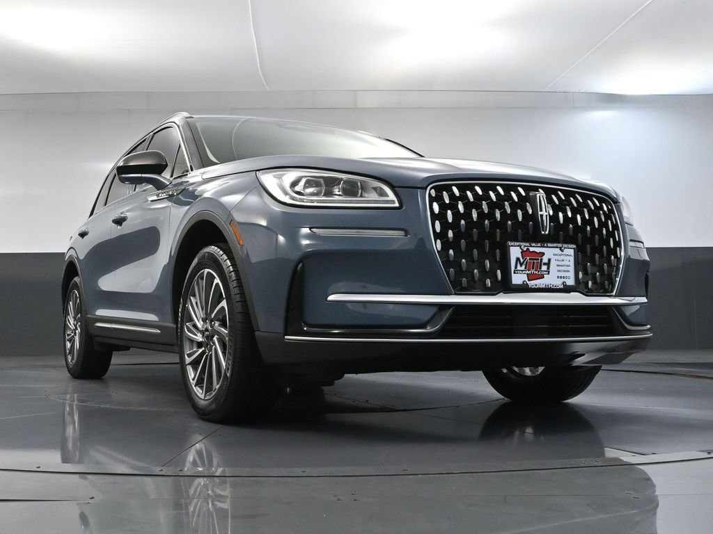 Used 2023 Lincoln Corsair Reserve image 52