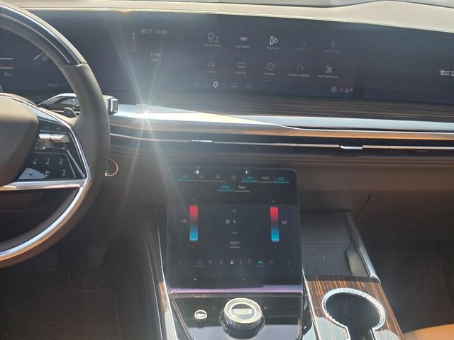 New 2026 Cadillac Escalade Luxury w/ Touring Package AWD/4WD image 18