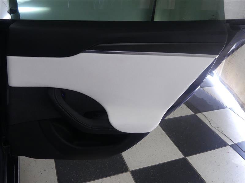 Used 2022 Tesla Model S Plaid AWD/4WD image 24