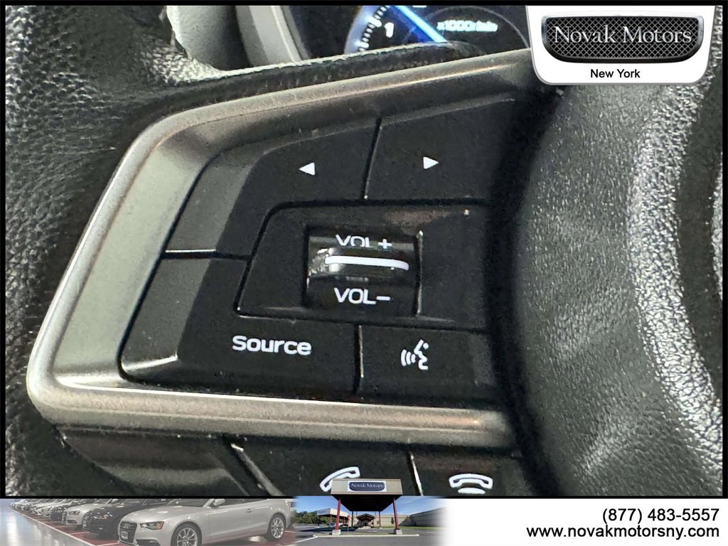 Used 2022 Subaru Ascent Limited image 13