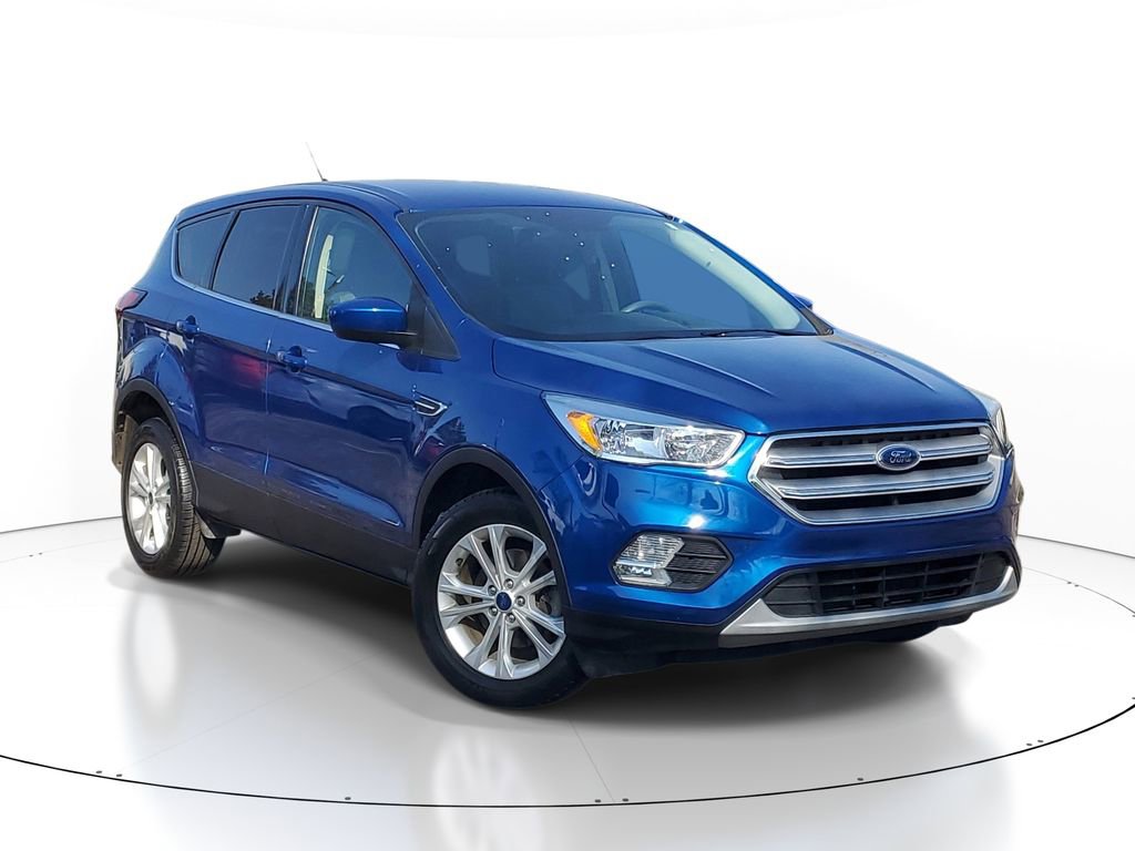 Used 2019 Ford Escape SE FWD image 1