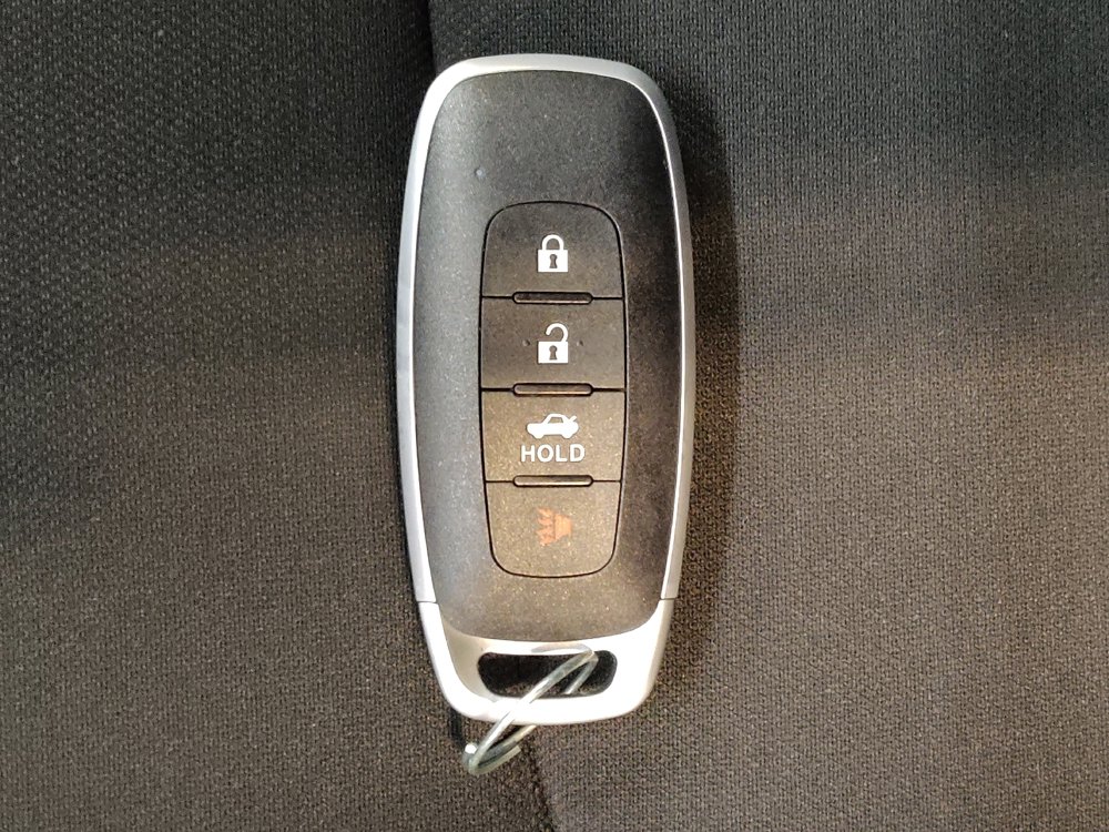 Used 2025 Nissan Sentra S FWD image 32