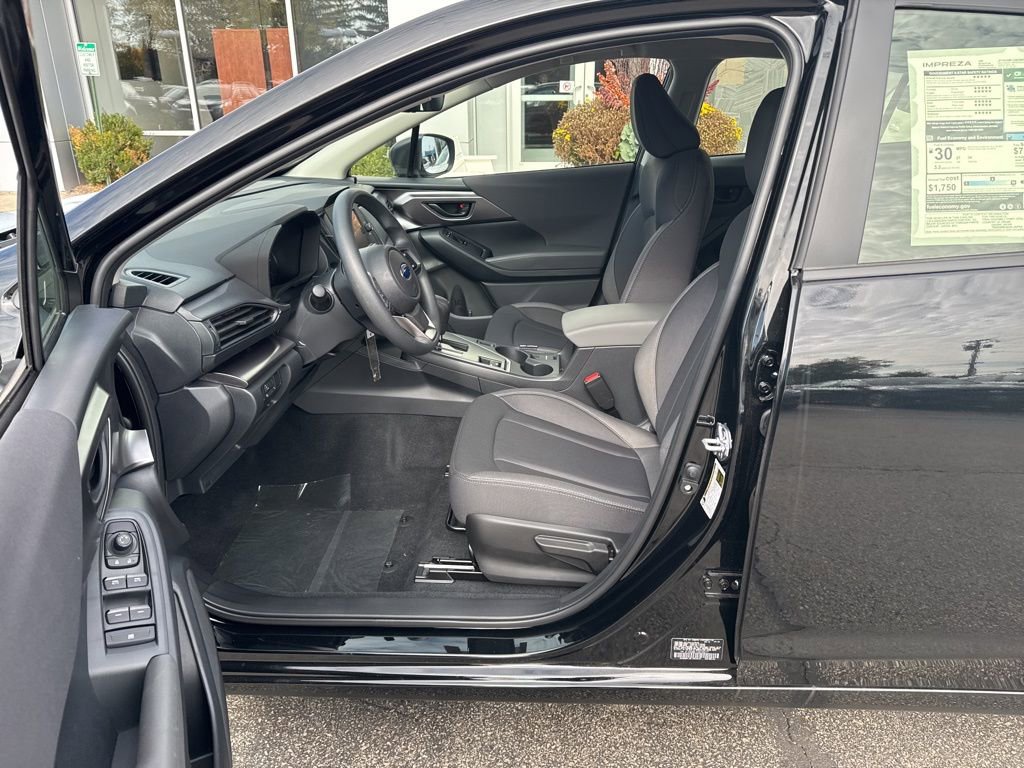 New 2025 Subaru Impreza 2.0i image 9
