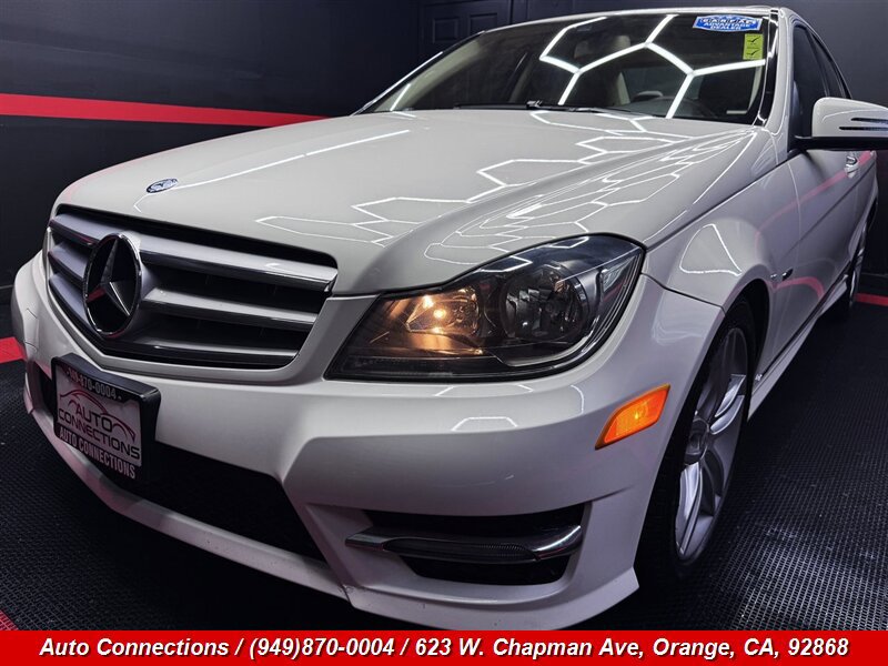 Used 2012 Mercedes-Benz C 250 Sedan image 38