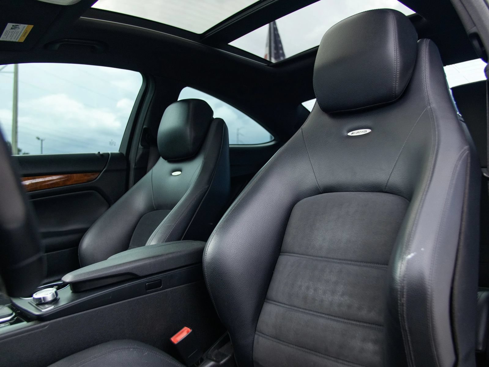 Used 2012 Mercedes-Benz C 63 AMG Coupe w/ Comand Single Disc Pkg image 21
