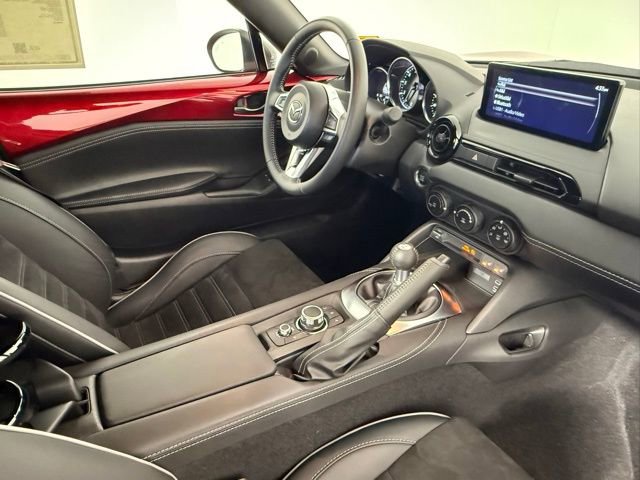 Used 2024 MAZDA MX-5 Miata RF Club image 47