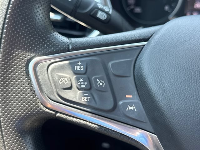 Used 2021 Chevrolet Equinox LT FWD image 24