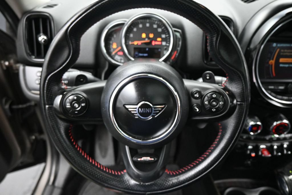 Used 2019 MINI Cooper Countryman S w/ Premium Package FWD image 12
