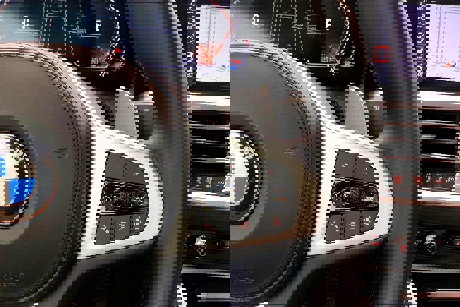 Used 2022 BMW 430i Coupe w/ M Sport Package image 23