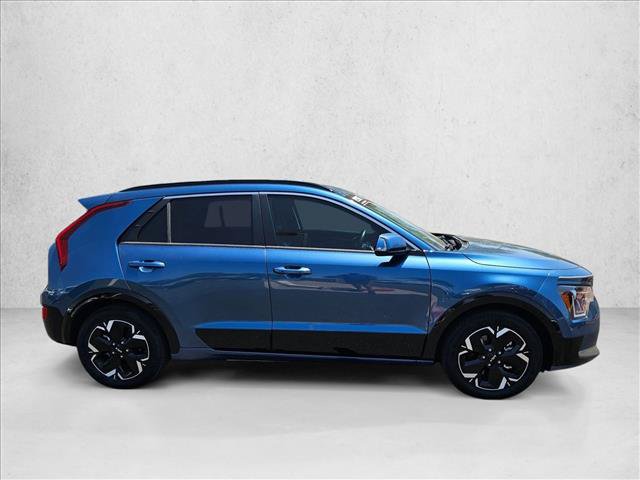 Used 2023 Kia Niro Wind FWD image 4